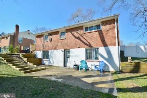 6119 Algona Ct, Alexandria VA 22310-3141 exterior