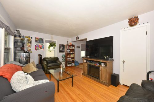 2156 71, Milwaukee WI 53213-1802 exterior