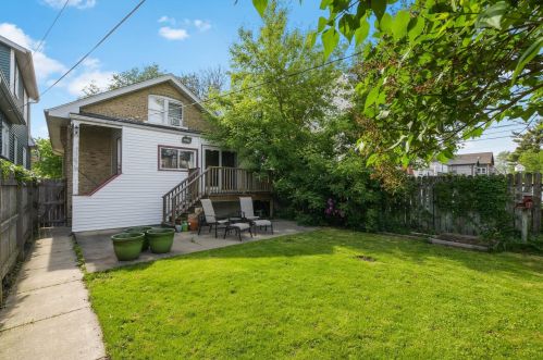 5223 Leamington Ave, Chicago IL 60651-2922 exterior