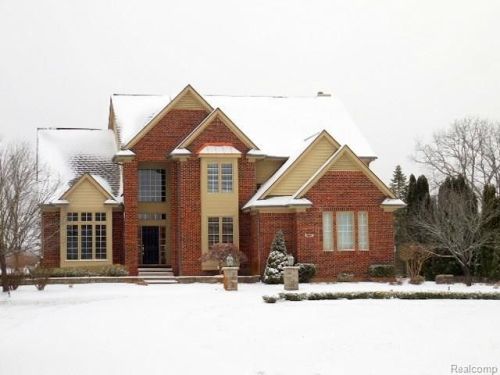 49621 Deer Run, Northville, MI 48167-9374
