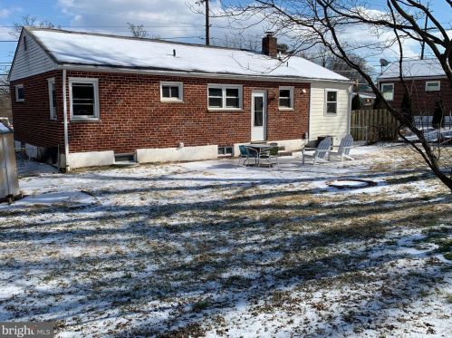 602 1st St, Rockville MD 20850-1567 exterior