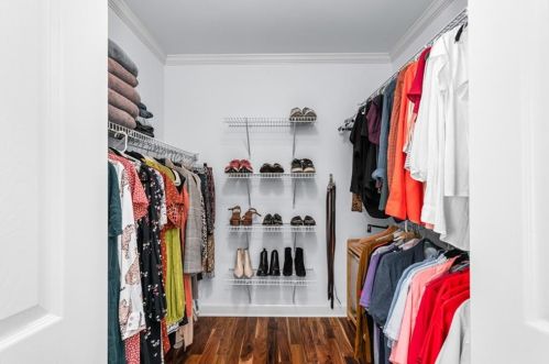 2276 Defoors Fry Rd, Atlanta GA 30318-2324 exterior