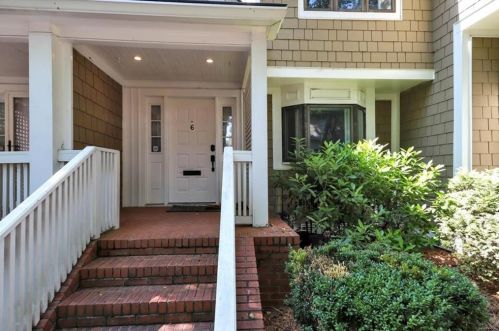 6 Alston Pl, Atlanta, GA 30324-2858