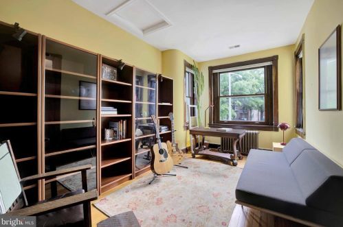 1106 Monroe St, Washington DC 20010-2014 exterior