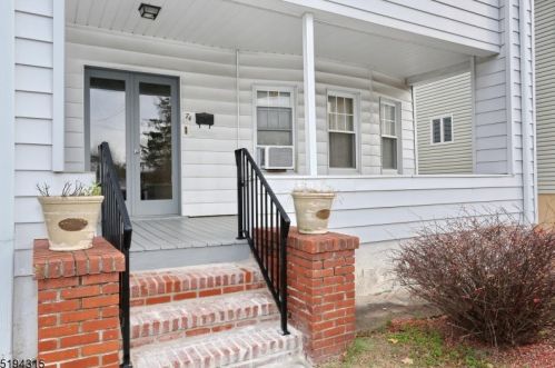 74 Lincoln Ave, Paterson NJ  07512-2681 exterior