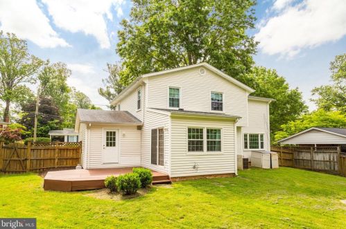 14408 Butternut Ct, Rockville MD exterior