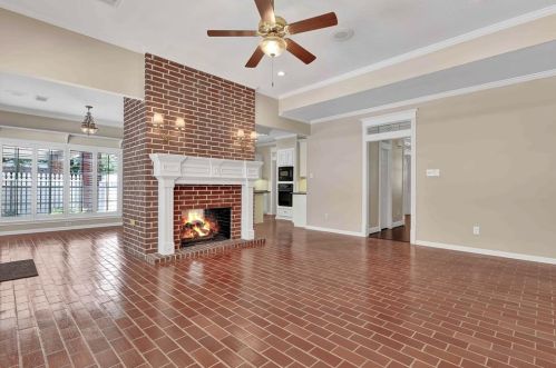 1810 Mountain Aspen Ln, Humble TX 77345-1942 exterior