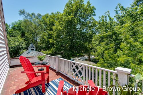 2530 Hall St, Grand Rapids MI 49506-3503 exterior