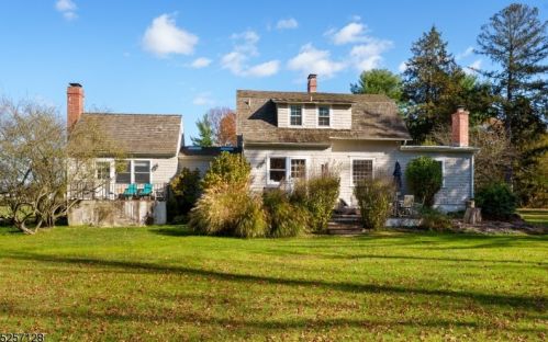 1308 Great Rd, Princeton NJ 08540-1205 exterior