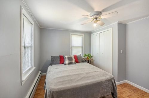 268 Morin St, Woonsocket RI  02895-2333 exterior