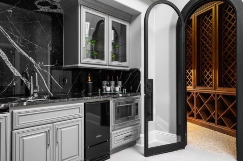 7849 Escala Dr, Austin TX 78735-1543 exterior