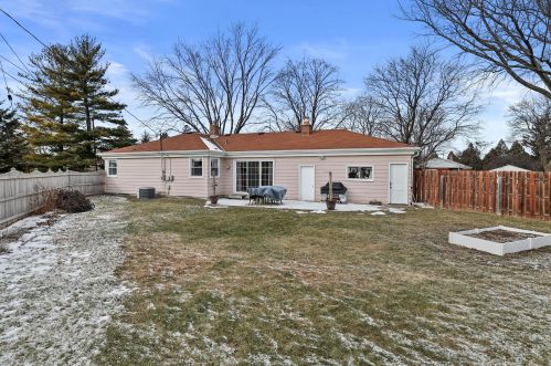 3127 Rochelle Ave, Milwaukee WI 53209-2505 exterior