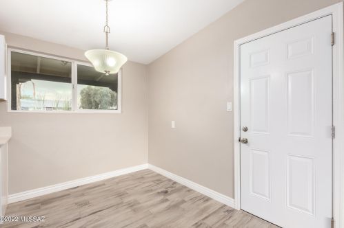 7401 20 St, Tucson AZ 85745-3035 exterior