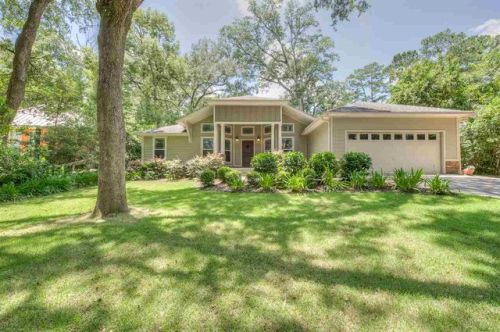 2078 Forest Dr, Tallahassee, FL 32303-5144