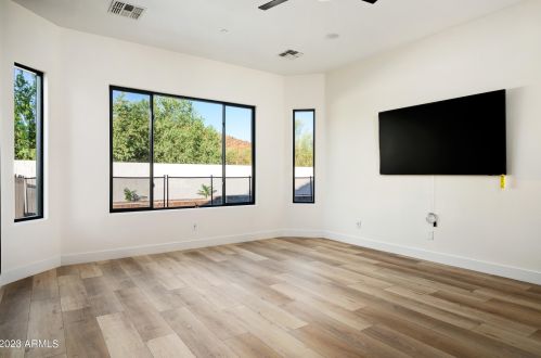 26917 15th Dr, Phoenix AZ  85085-6316 exterior