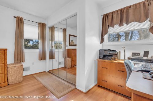 17 Dogwood Dr, Jackson Twp NJ 08527-1342 exterior