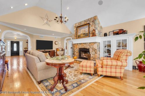 298 Trenton Ave, Berkeley Township NJ 08721-2315 exterior