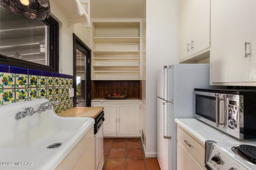 5210 Camino Real, Tucson AZ  85718-5029 exterior