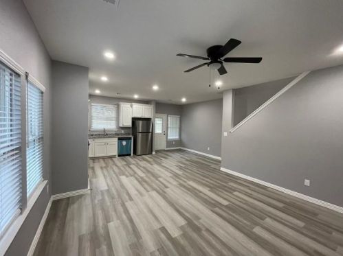 818 Sears St, Denison TX  75020-3242 exterior