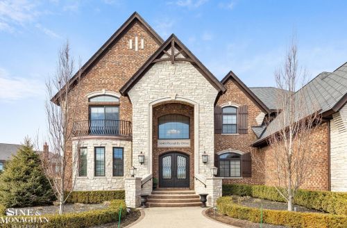 3646 Piccadilly Ct, Rochester, MI 48309-4502