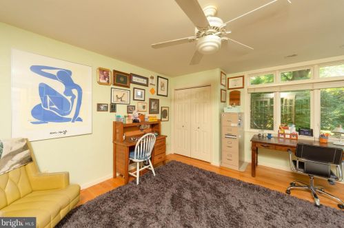 380 Chowning Pl, Lancaster PA 17601-2943 exterior