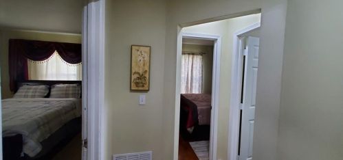 2383 Baker Rd, Atlanta GA 30318-6263 exterior