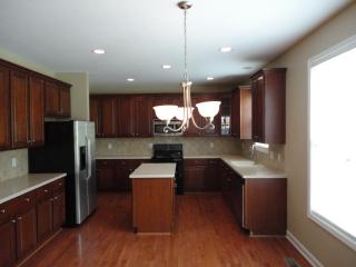 4016 Song Sparrow Dr, Wake Forest NC  27587-1635 exterior