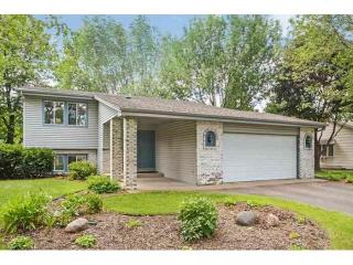 1484 Knl Dr, Saint Paul MN  55126-8577 exterior