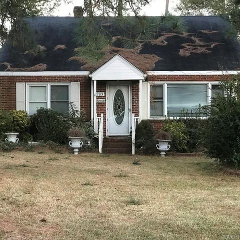 205 Roanoke Ave, Plymouth NC  27962-1521 exterior