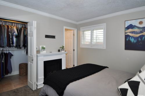 1060 Fallbrook Way, Sandy UT 84094-0719 exterior