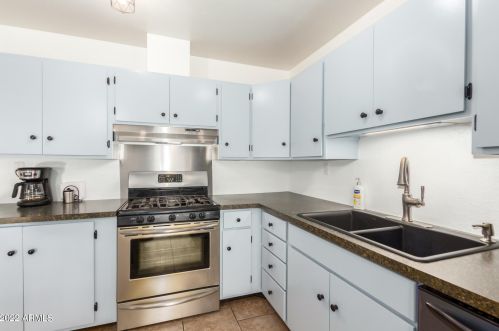 14824 30 Dr, Phoenix AZ 85009-5751 exterior