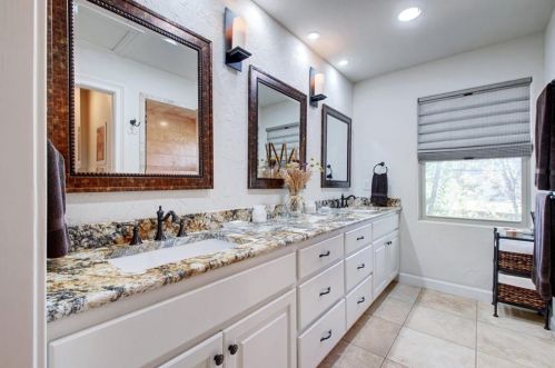 2307 Alta Vis Ave, Austin TX 78704-5229 exterior