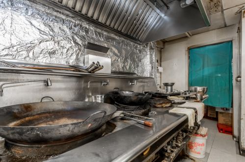 1435 Forest Ave, Portland ME 04103-3385 exterior