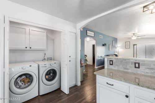 3272 Alexanderwood Dr, Tucson AZ 85746-1081 exterior