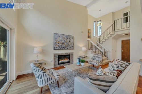 495 Folsom Cir, Milpitas CA 95035-3539 exterior