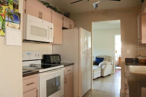 10636 Mira Vis Dr, Port Richey FL 34668-3029 exterior