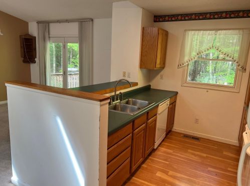 3200 Giles Rd, Meskegon MI 49445-8611 exterior