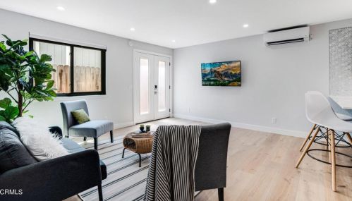 3713 Sunset Ln, Oxnard CA  93035-4133 exterior