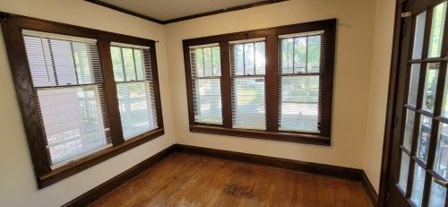 5115 31st St, Milwaukee, WI 53209-5409