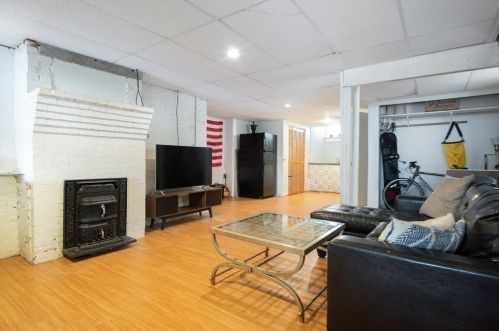 155 Dorchester St, Boston MA exterior