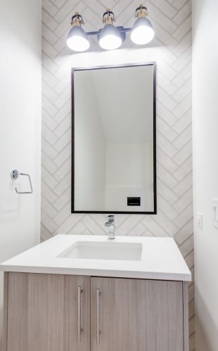 4117 Whipple St, Chicago IL 60652-1629 exterior