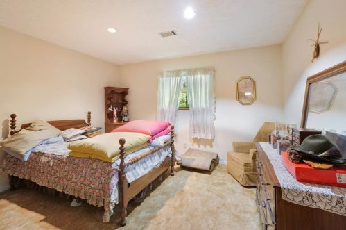 9275 Ponderosa Trl, Gainesville GA 30504-5910 exterior