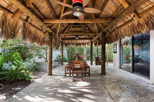 21518 Kapok Cir, Boca Raton, FL 33433-3717