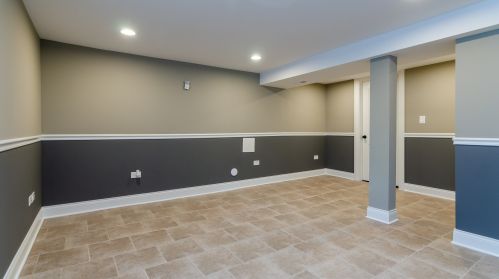 7355 Whipple St, Chicago IL  60629-3045 exterior