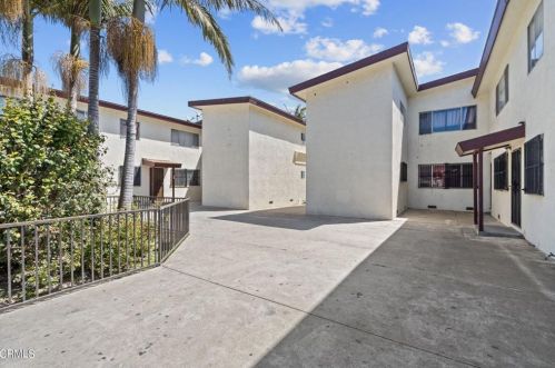 5441 Perkins Rd, Oxnard CA 93033-8833 exterior