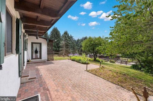 1900 Fish And Game Rd, Littlestown PA 17340-8808 exterior