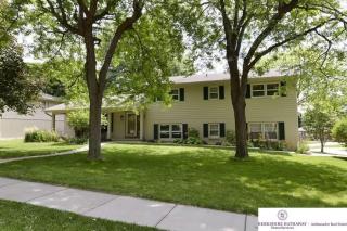 205 117th St, Omaha, NE 68154-2203