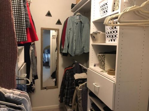 20 Peregrine Pt, Fredon NJ 07860-1428 exterior