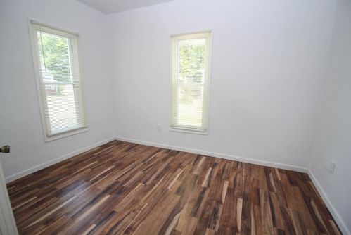 188 Michigan Ave, Three Rivers MI 49093-1126 exterior