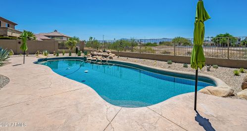 16814 1st Dr, Phoenix AZ 85021-5670 exterior